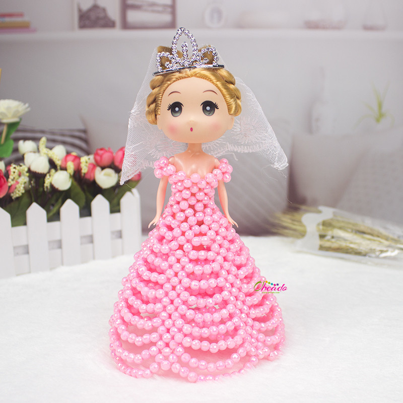Beaded Bride and Groom Wedding Figurine - Image 9