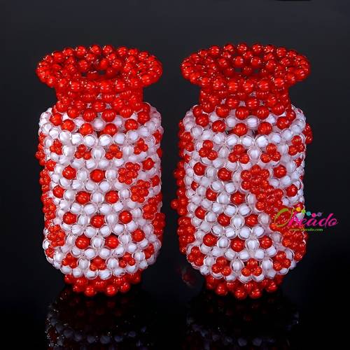 Flower Vase Made with Acrylic Beads 1