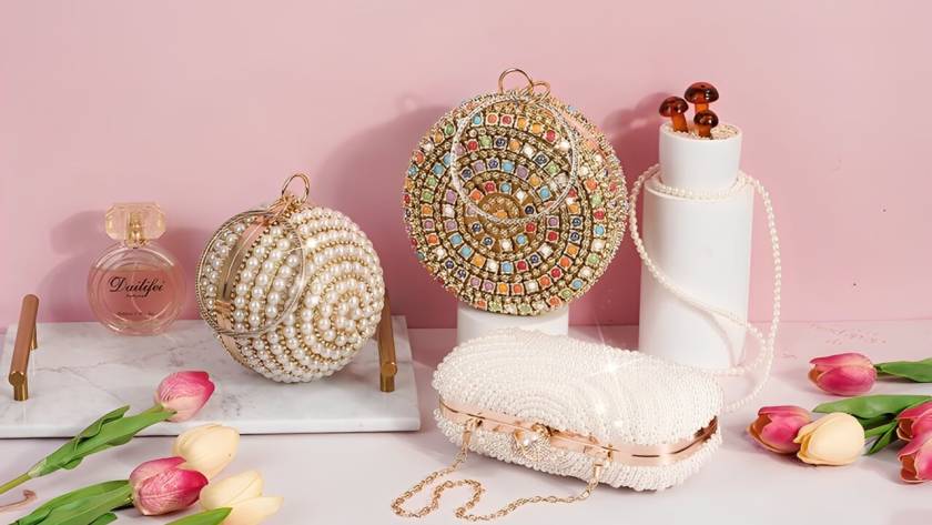 How to Choose the Suitable Pearl Bag for Wedding Party
