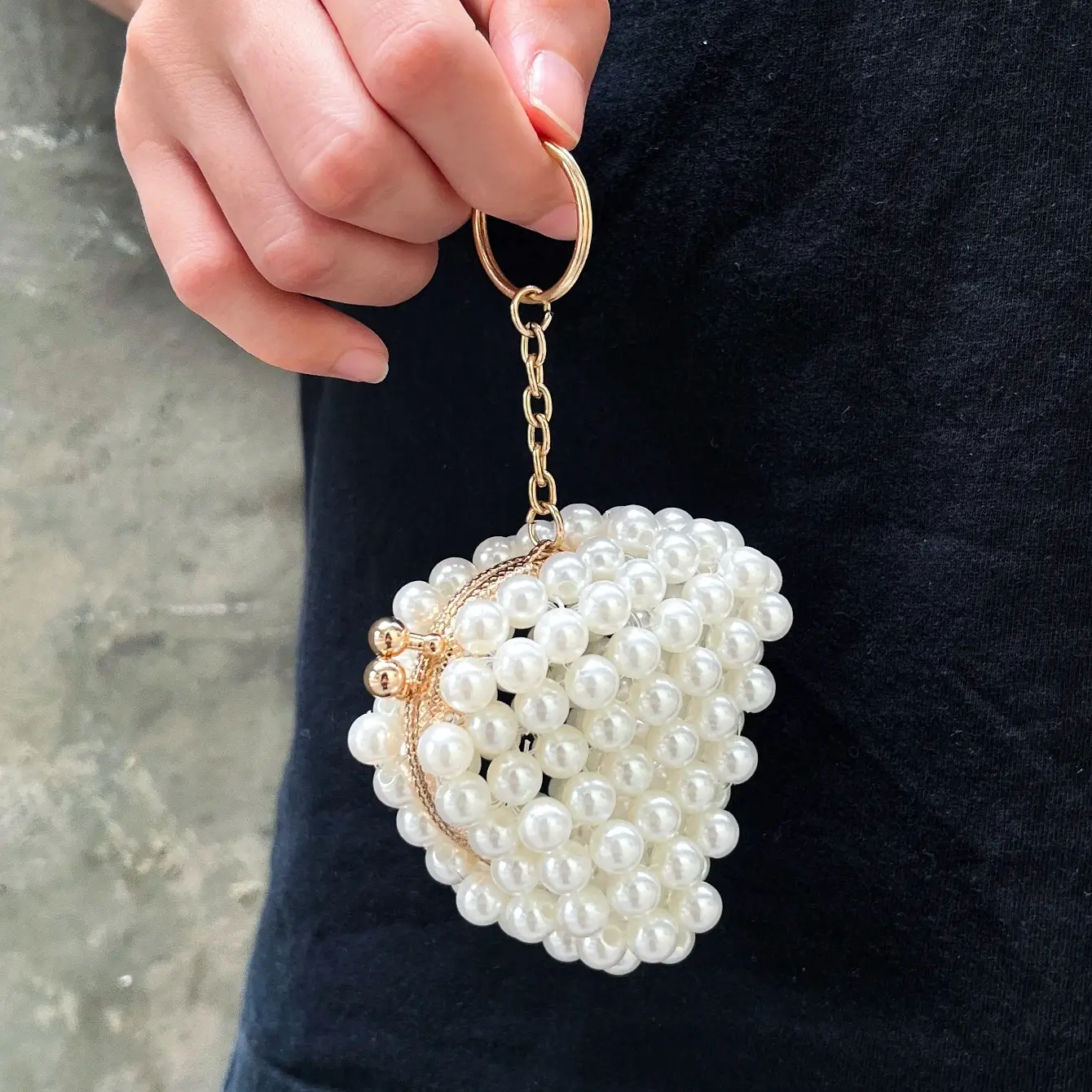 Handmade Mini Pearl Bag for Wholesale - Image 7