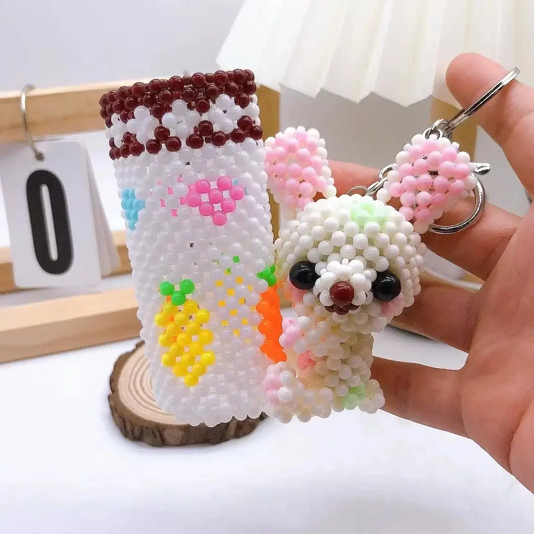 Rabbit Shape Pen Holder Beaded Home Décor - Image 3