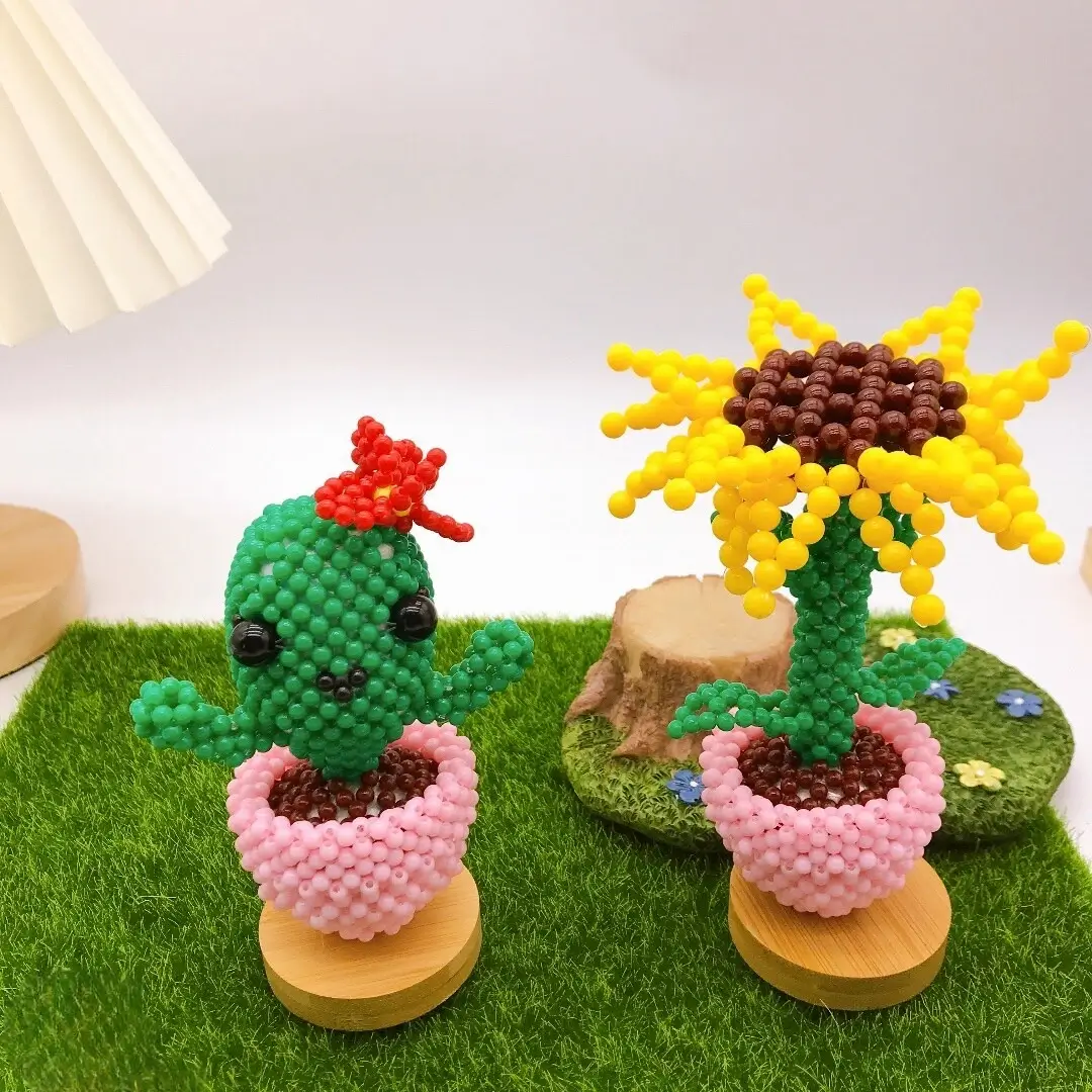 Small Potted Plant Ornament Beaded Home Décor 1